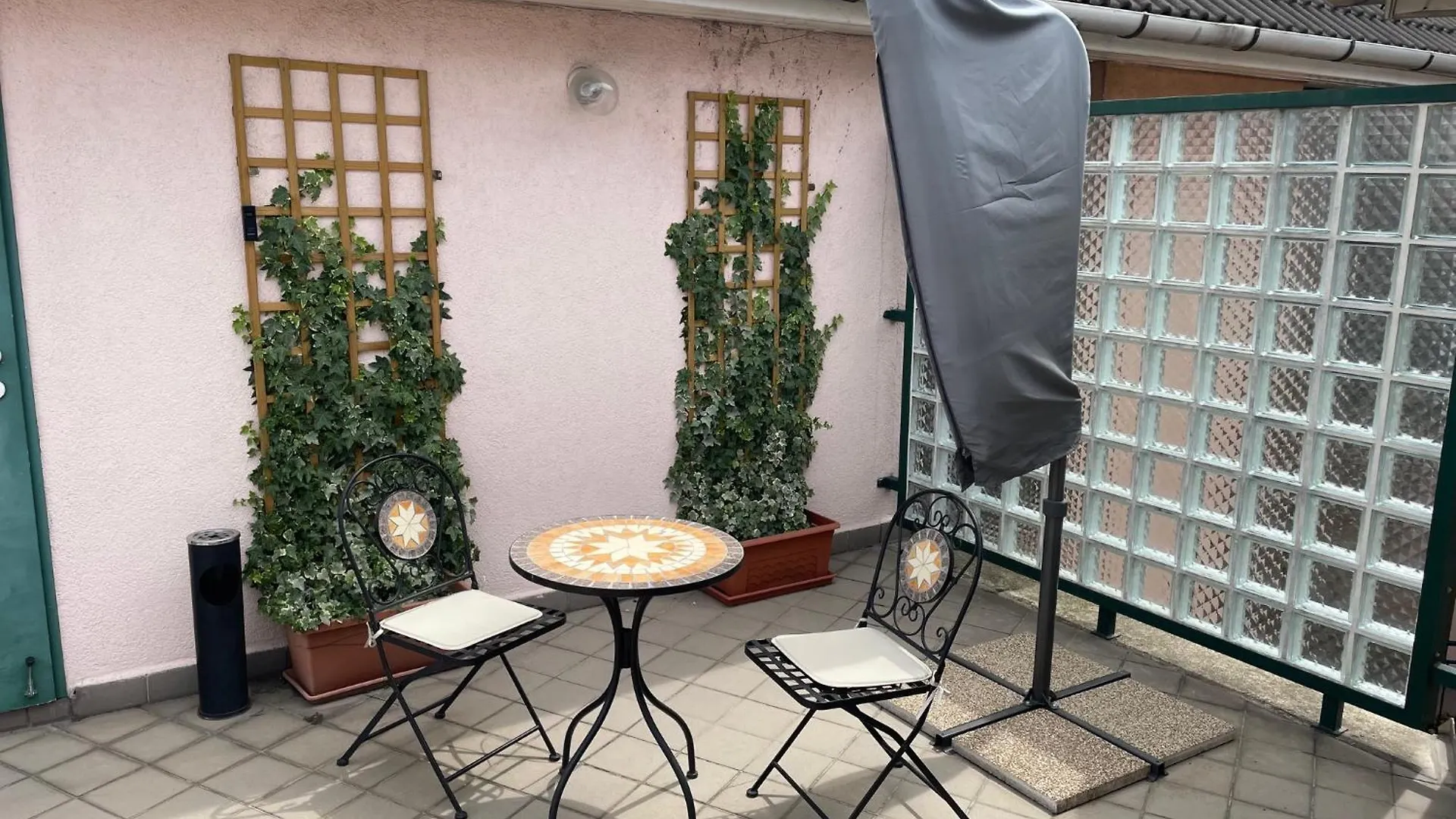 Guest house Boulevard City Panzio - Self Check-In Budapest