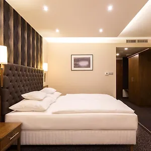 Hotel Szőnyi Garden Pest