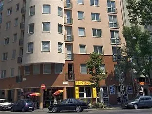 Boulevard City Panzio - Self Check-In Budapest Vendégház